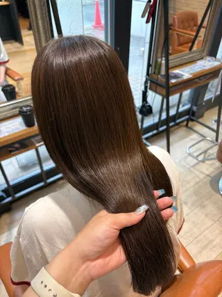 セミロング カラー しおり🍬 KOKORO🤍のヘアスタイル