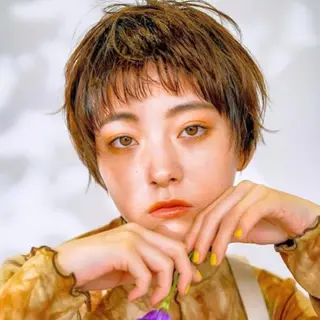 ショート カラー enx天王町店 伊藤 愛央のヘアスタイル