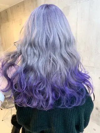 セミロング カラー エクステ×ブリーチ 😈ちあき😈のヘアスタイル