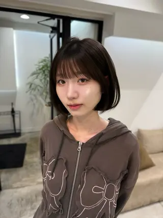 ショート 透明感カラー/ RIKO🌺🥥のヘアスタイル