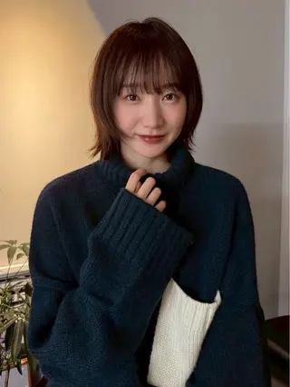 ミディアム カラー IPPO 下北沢のヘアスタイル