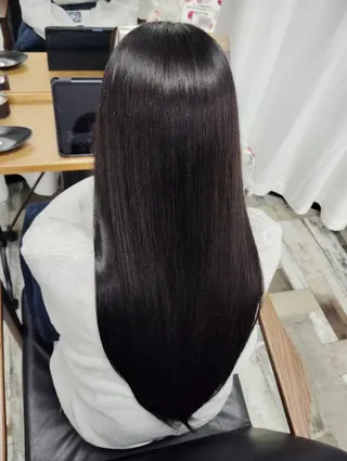 ロング 髪質改善🪽 森川☜⁠ ☜⁠ のヘアスタイル