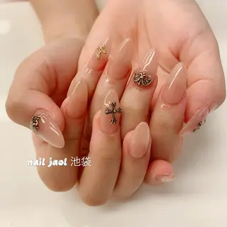 ロング ネイルJaol 池袋のネイルデザイン