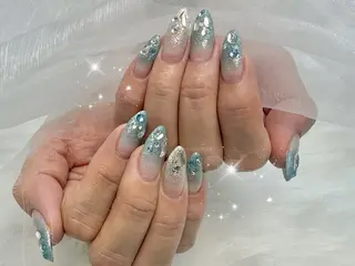 ミディアム Lili Nail Studio西荻窪店のネイルデザイン
