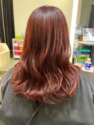 セミロング 近藤 羽南のヘアスタイル