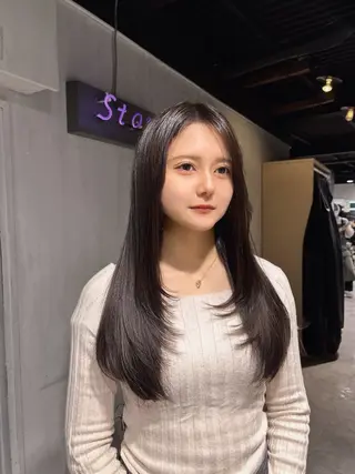 ロング MEI🎀レイヤー 🎀韓国styleのヘアスタイル