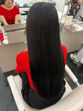 ロング カラー 透明感カラー💎 岩崎美優のヘアスタイル