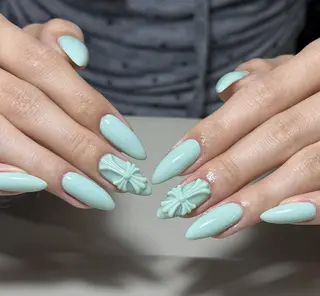 ネイル Pure&Rich Nailのネイルデザイン