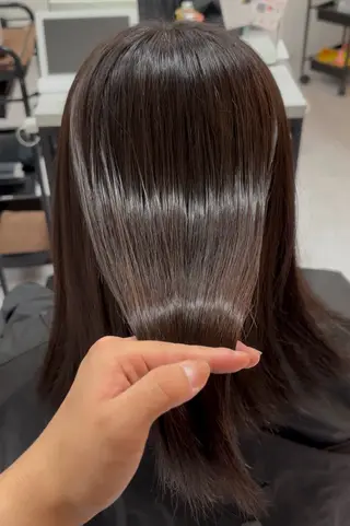 カラー 🌙髪質改善カラー Momoka🦋のヘアスタイル