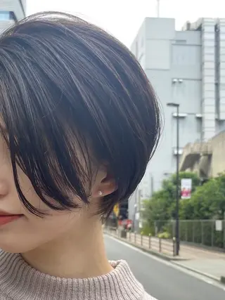 カラー 江坂 misaki のヘアスタイル