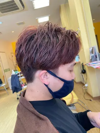 カラー メンズ 岡垣 幸汰のヘアスタイル
