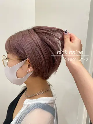 ショート カラー 小林 夢羽のヘアスタイル