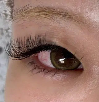 マツエク・マツパ eye's hana mikaのマツエク・マツパデザイン