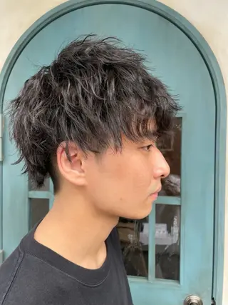 メンズ ゆづき:ショート・透 明感カラー特化のヘアスタイル