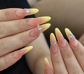 ネイル Pure&Rich Nailのネイルデザイン