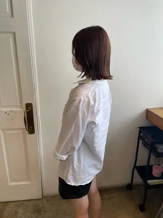 ミディアム カラー MIOベージュカラー 柔らかいカラーのヘアスタイル