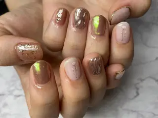 ネイル Mana ·͜· ❤︎のネイルデザイン