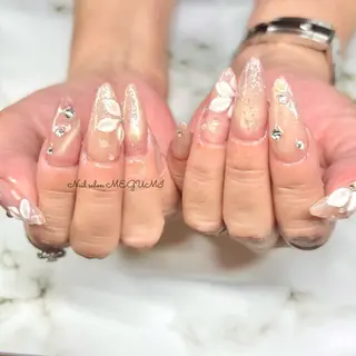 ネイル Nail salon MEGUMIのネイルデザイン