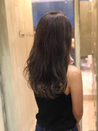 ロング カラー ブリーチ特化 梅田本多翔のヘアスタイル