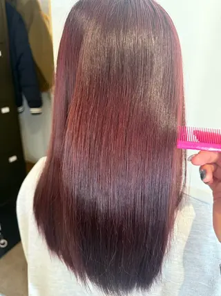 ロング 明 (めい)のヘアスタイル