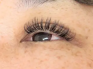 マツエク・マツパ LED☆モデル募集中 Sweet lashのマツエク・マツパデザイン