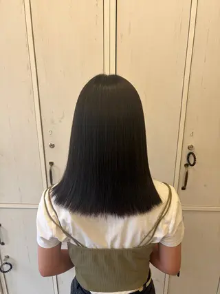 セミロング chiba/艶カラー /ザクザクレイヤーのヘアスタイル