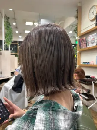 ショート カラー ✨Kplus✨ 熊坂　みのり✨のヘアスタイル