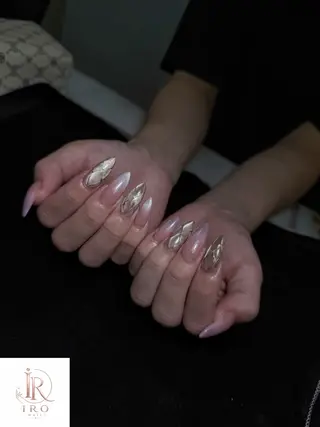 ネイル IRO Nail Studioのネイルデザイン