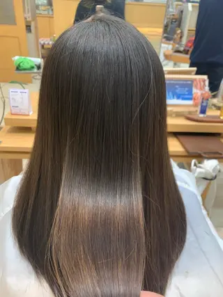 セミロング パーマ SUZUKA .のヘアスタイル