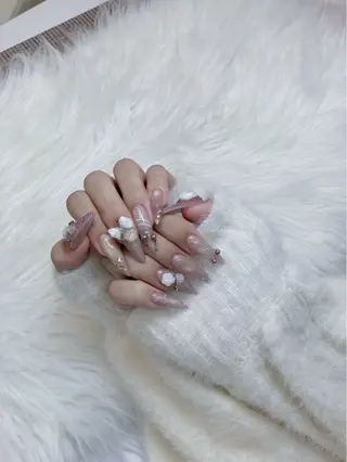 ネイル HANA 長さだしのネイルデザイン