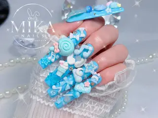 ネイル 🦊Genie🦊 Mika Nailsのネイルデザイン
