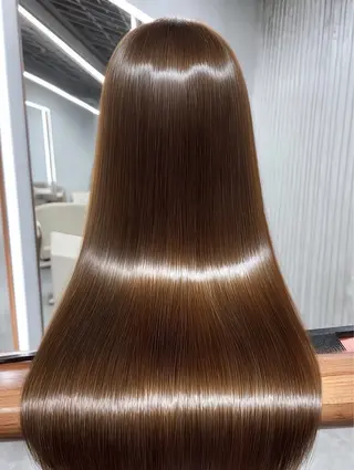 ロング パーマ 🍒モテ暖色カラー × うる艶✧ ゆなのヘアスタイル