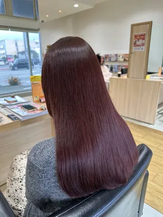 ロング KO コウ 【SARA 新宮店】のヘアスタイル