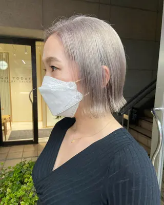 ショート カラー ダメージレス ストレート🌺那波のヘアスタイル