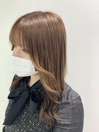 ミディアム カラー パーマ ヘアアレンジ ネイル マツエク・マツパ 韓国風ベージュ🤎 赤みなし🌿横浜🤎のヘアスタイル