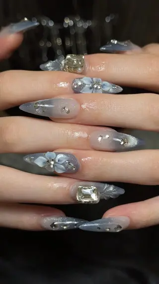 ネイル AKIKO NAILのネイルデザイン
