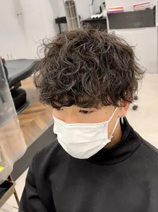 ショート 京都河原町 メンズパーマ助川龍哉のヘアスタイル