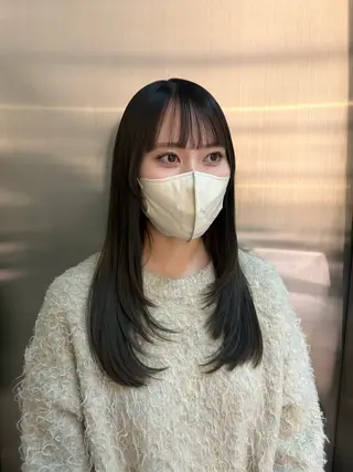 ロング カラー ‘AXIS栄ガスビル Hinataのヘアスタイル