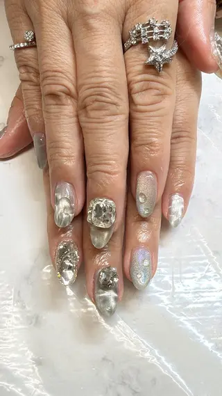 ネイル ✨アン ミユ✨のネイルデザイン