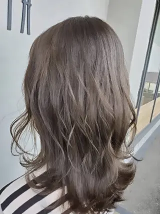 カラー mai 🫧のヘアスタイル