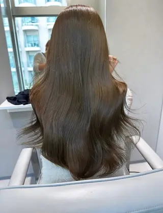 ロング Rita/髪質改善/ ブリーチなしWカラーのヘアスタイル