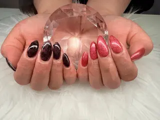 ネイル And Mirrorのネイルデザイン