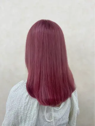 ミディアム カラー 透明感/低ダメージ インナー🩵角田紗雪のヘアスタイル