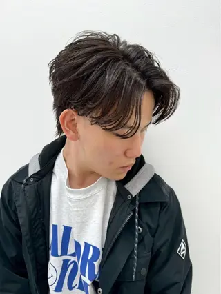 パーマ メンズ ハイトーン特化 メンズ美容師仁也のヘアスタイル
