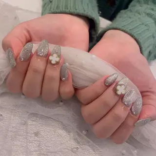 ネイル Tinaネイル 難波のネイルデザイン