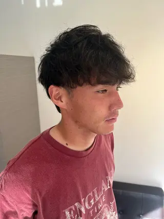 ショート メンズ ワタイショウタ 髪質改善✨眉毛サロンのヘアスタイル
