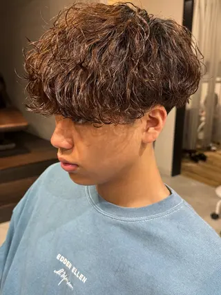 パーマ メンズ メンズパーマ特化/ シャドウ/波巻/陸翔のヘアスタイル