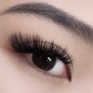 マツエク・マツパ Riana 栗田のマツエク・マツパデザイン