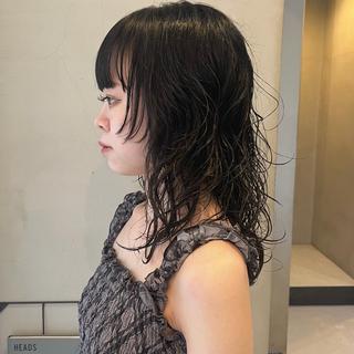 ミディアム パーマ なな/ICI/レイヤ ーパーマ/上前津のヘアスタイル