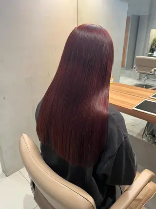 ロング カラー ブリーチなし 寒色カラーのヘアスタイル